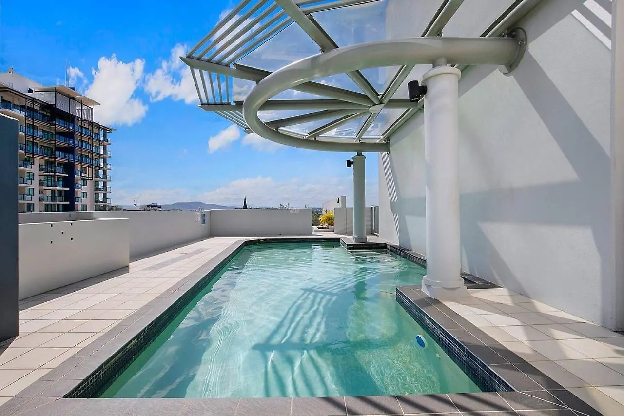 Best Of Brissie - Chic Resort-Style Cbd Living Brisbane Apartment