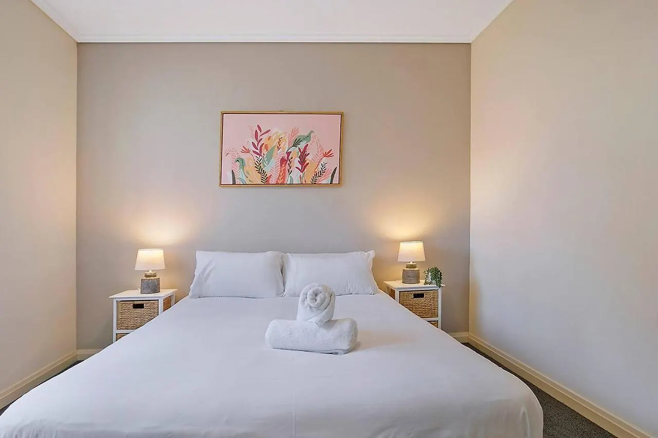 Best Of Brissie - Chic Resort-Style Cbd Living Brisbane